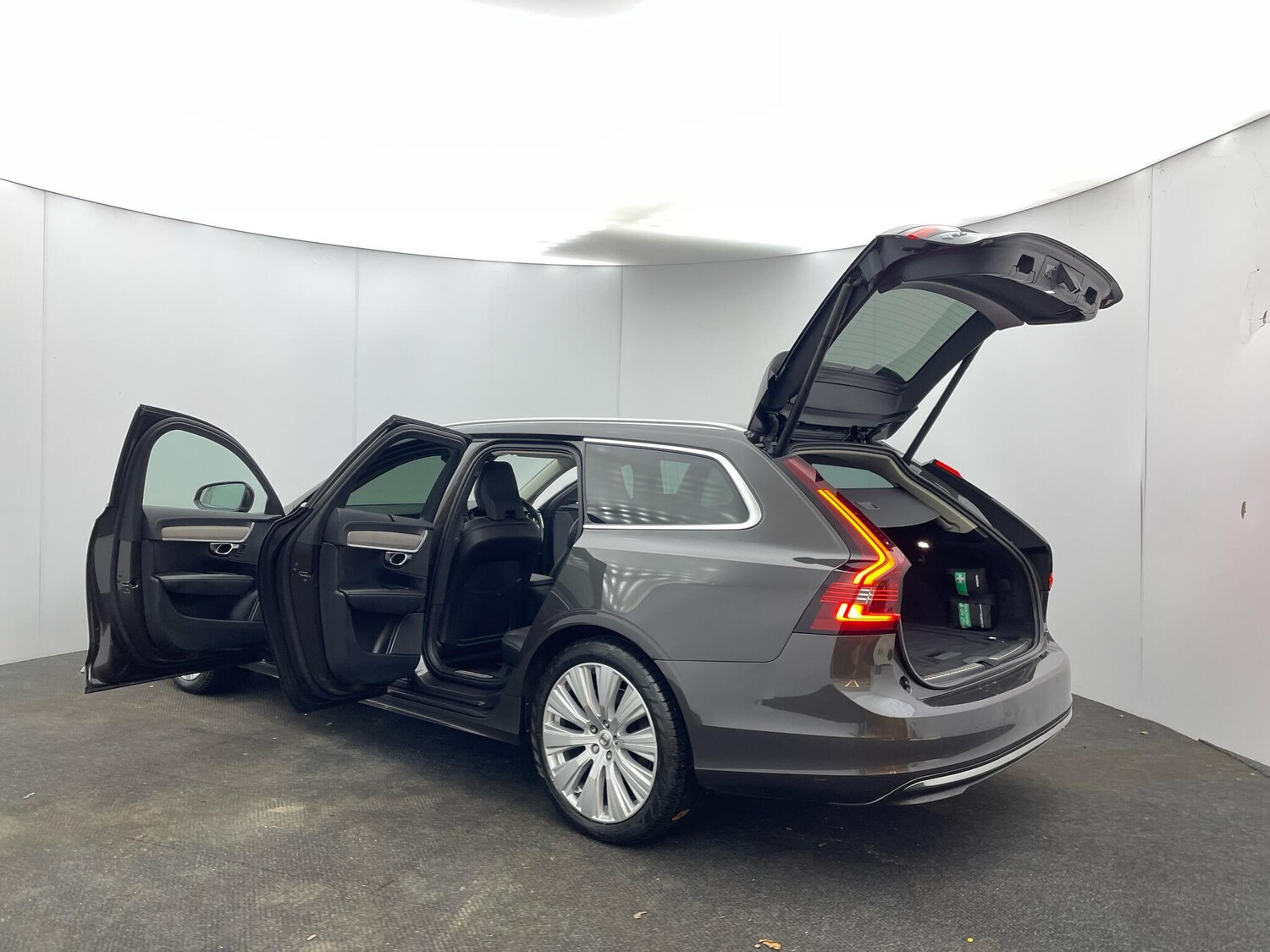 Used Volvo V90 for sale - 77737277: Photo 36