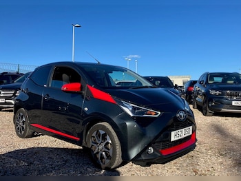 2021 (21) - 1.0 VVT-i X-Trend TSS 5dr x-shift