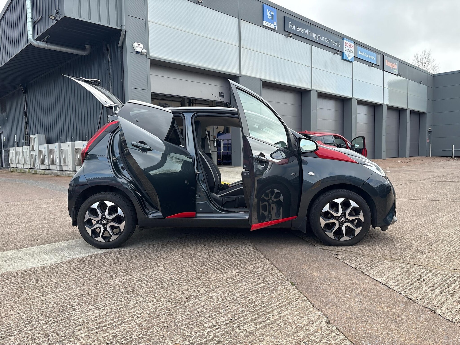 Used Toyota AYGO 2021 for sale - 76645199: Photo 35