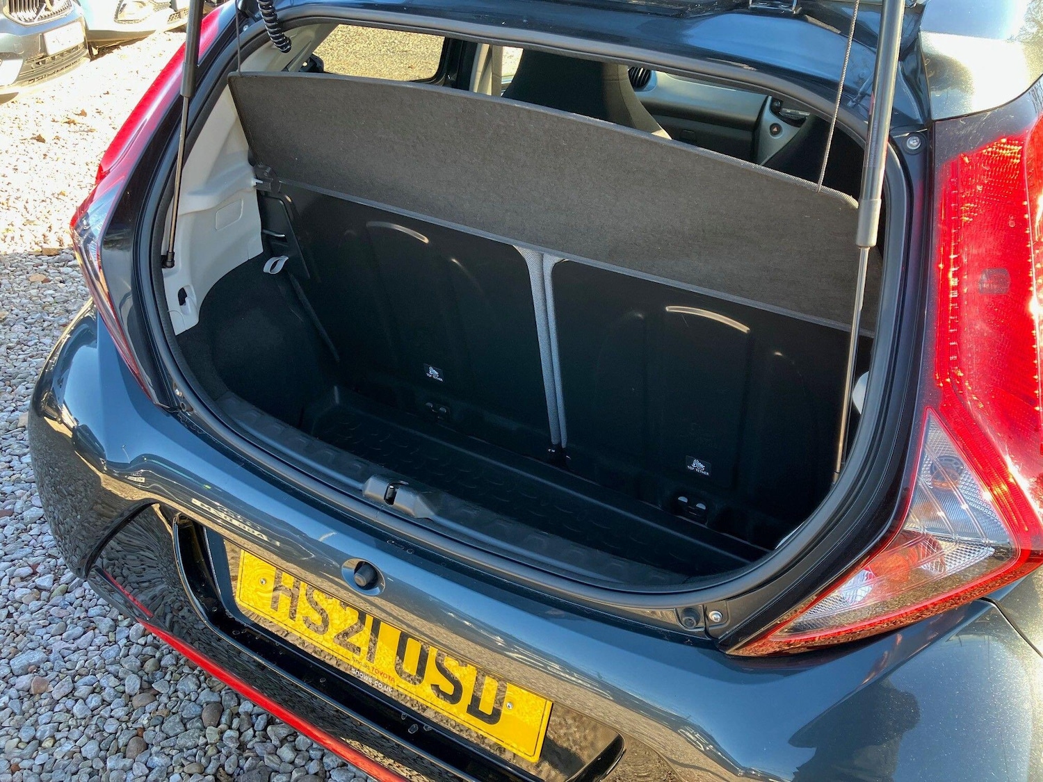 Used Toyota AYGO 2021 for sale - 76645199: Photo 9