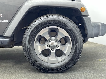 Used Jeep Wrangler 2018 for sale - 77683223: Photo