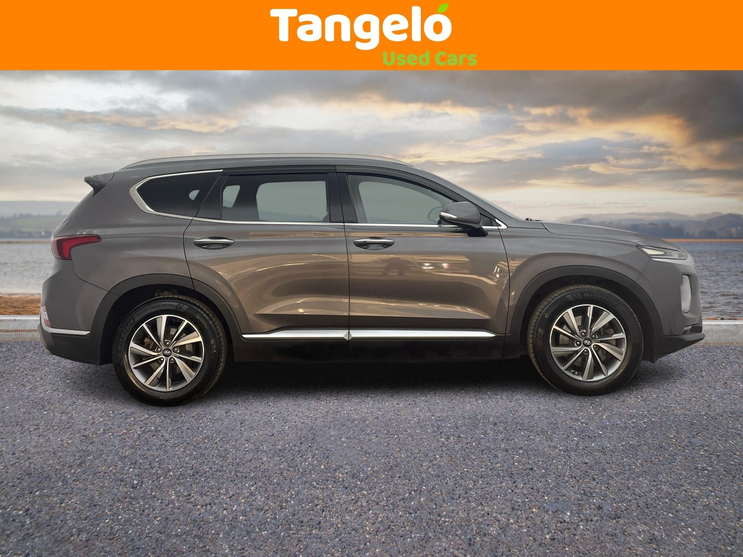 Used Hyundai Santa Fe for sale - 77658067: Photo 3