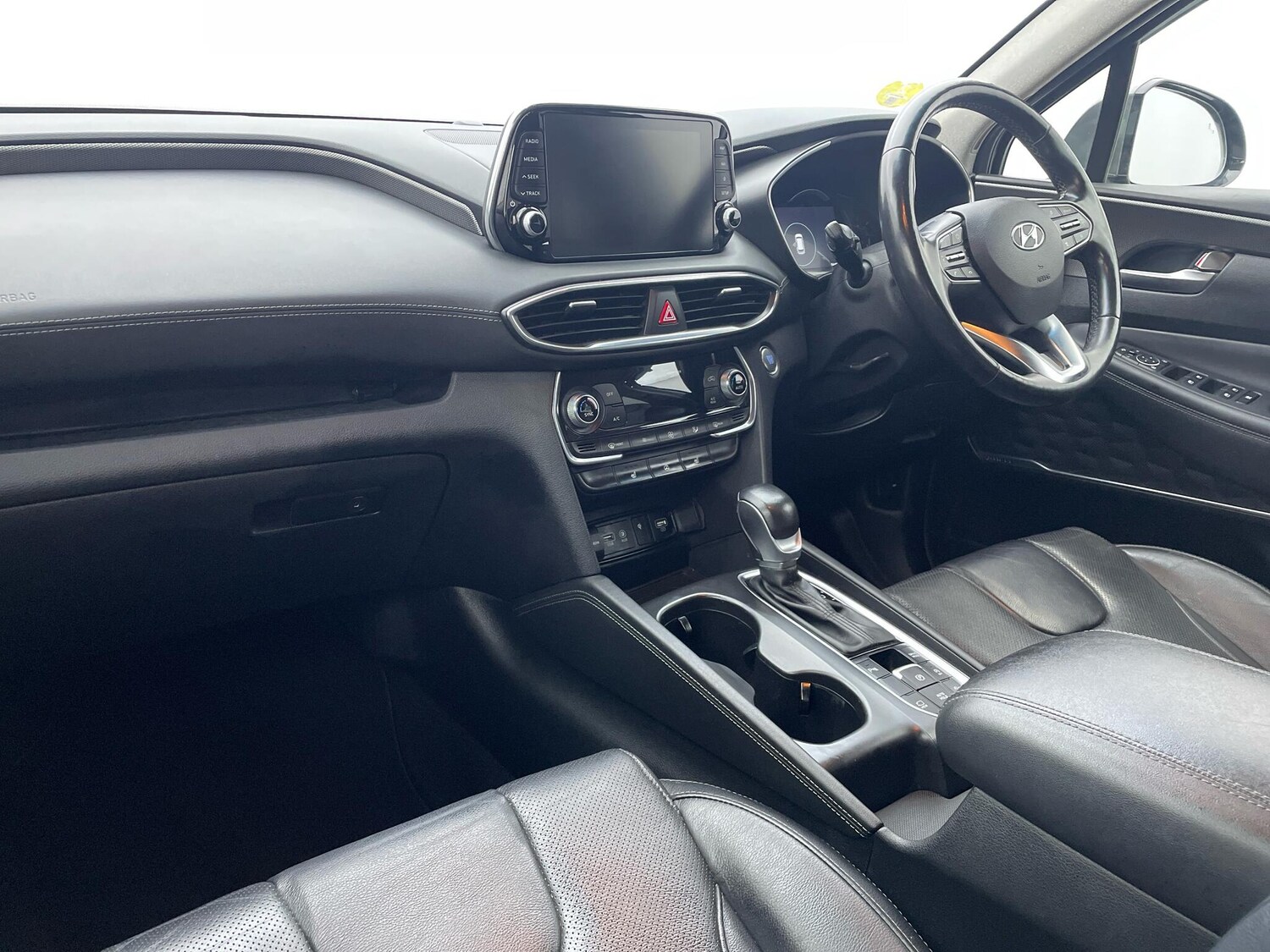 Used Hyundai Santa Fe for sale - 77658067: Photo 9