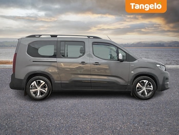 Used Peugeot e-Rifter 2022 for sale - 75646827: Photo