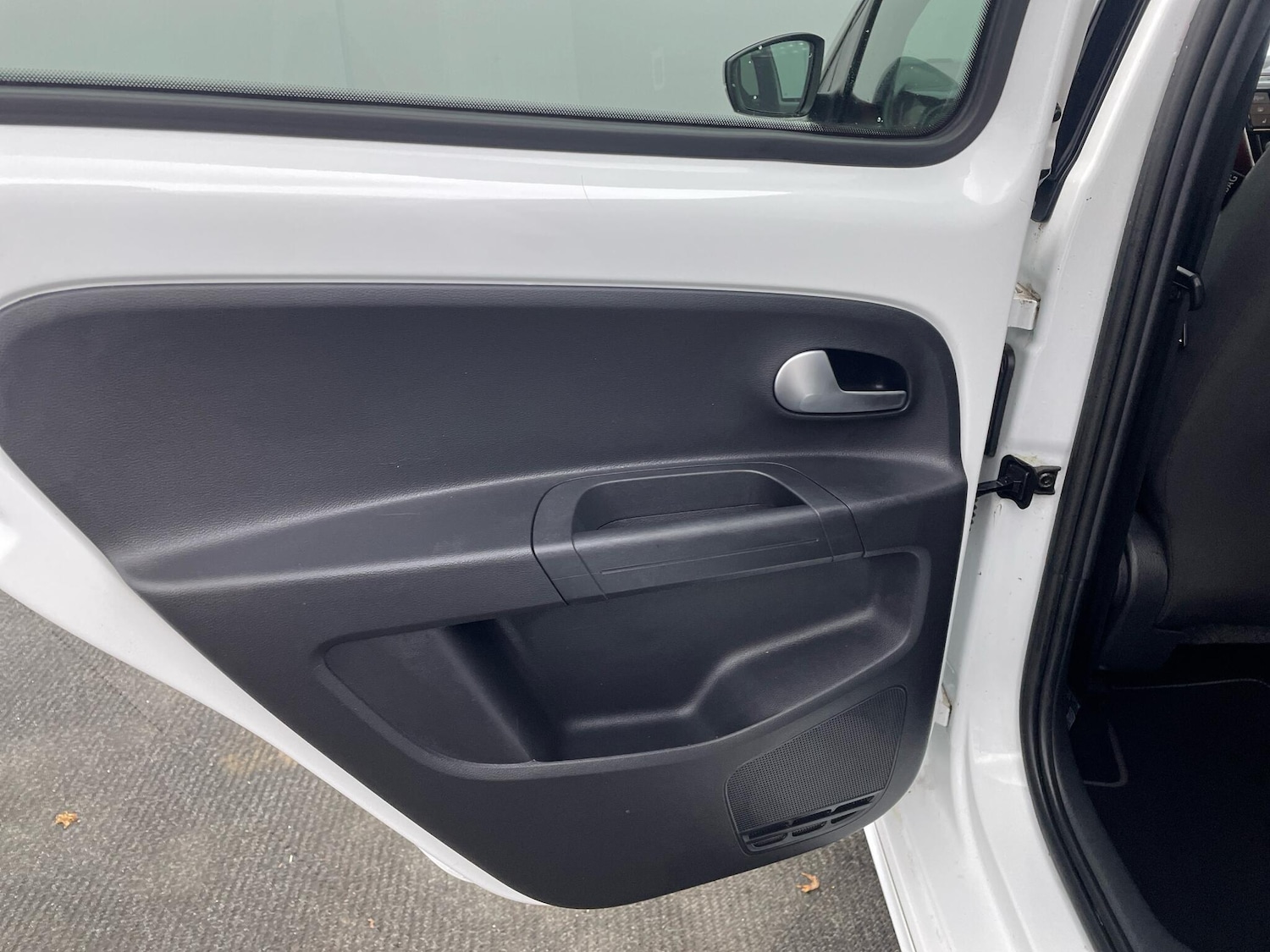 Used Volkswagen up! 2020 for sale - 76886741: Photo 15