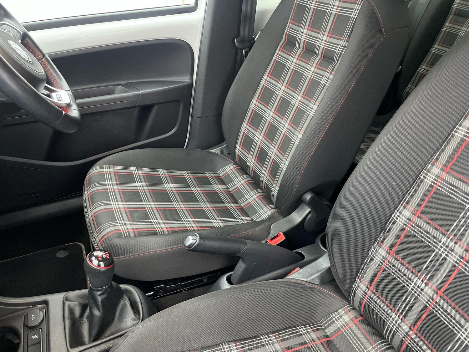 Used Volkswagen up! 2020 for sale - 76886741: Photo 20