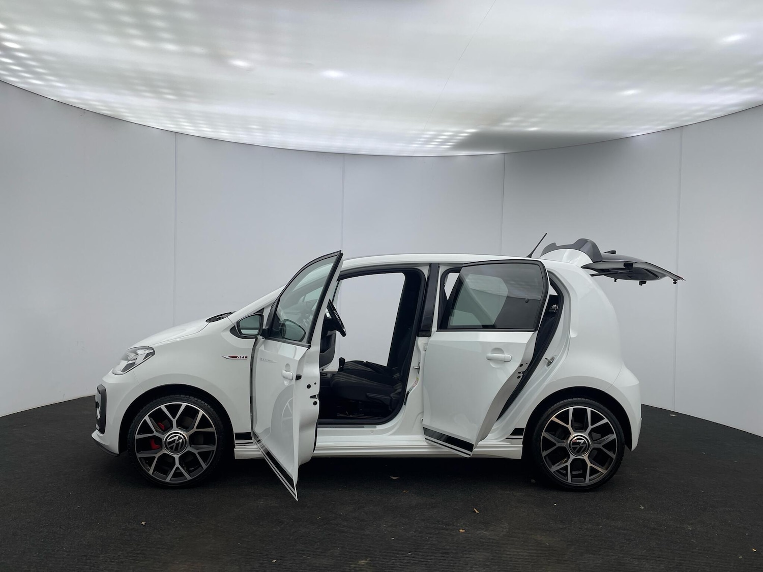 Used Volkswagen up! 2020 for sale - 76886741: Photo 24