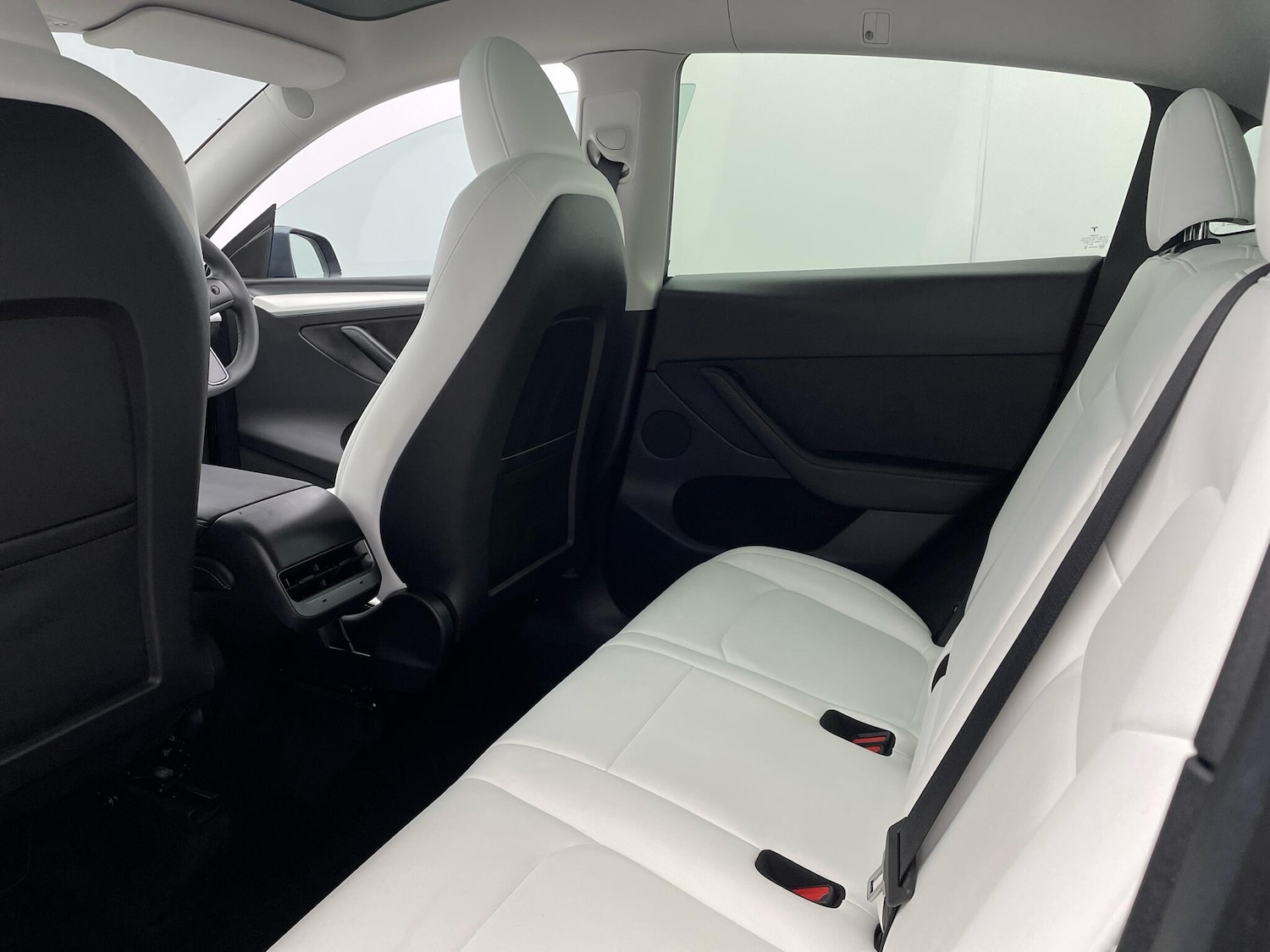 Used Tesla Model Y 2022 for sale - 76026570: Photo 10