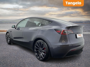 Used Tesla Model Y 2022 for sale - 76026570: Photo