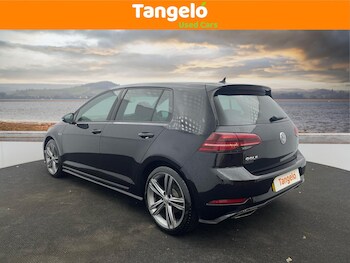 Used Volkswagen Golf 2017 for sale - 77242517: Photo
