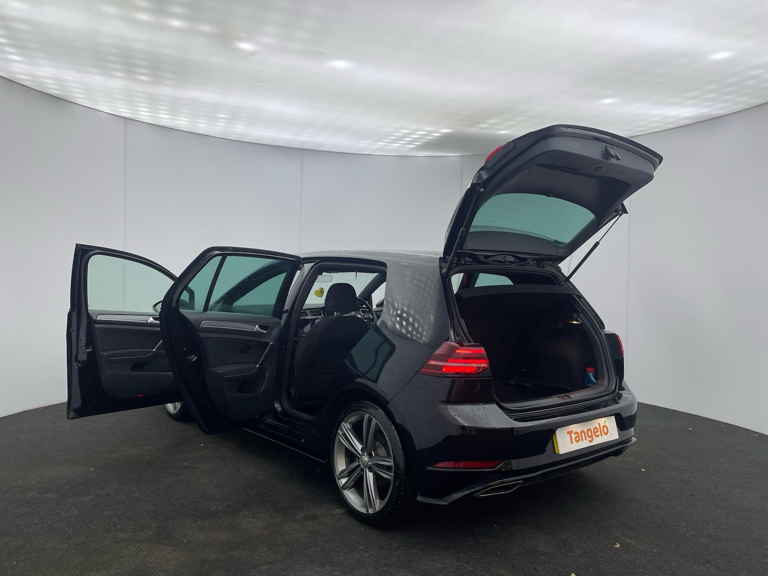 Used Volkswagen Golf 2017 for sale - 77242517: Photo 33