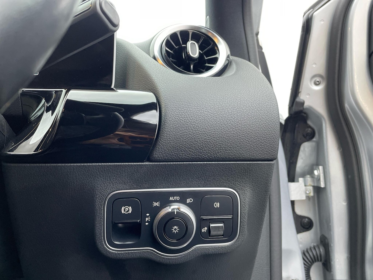 Used Mercedes-Benz B Class 2021 for sale - 77523967: Photo 21