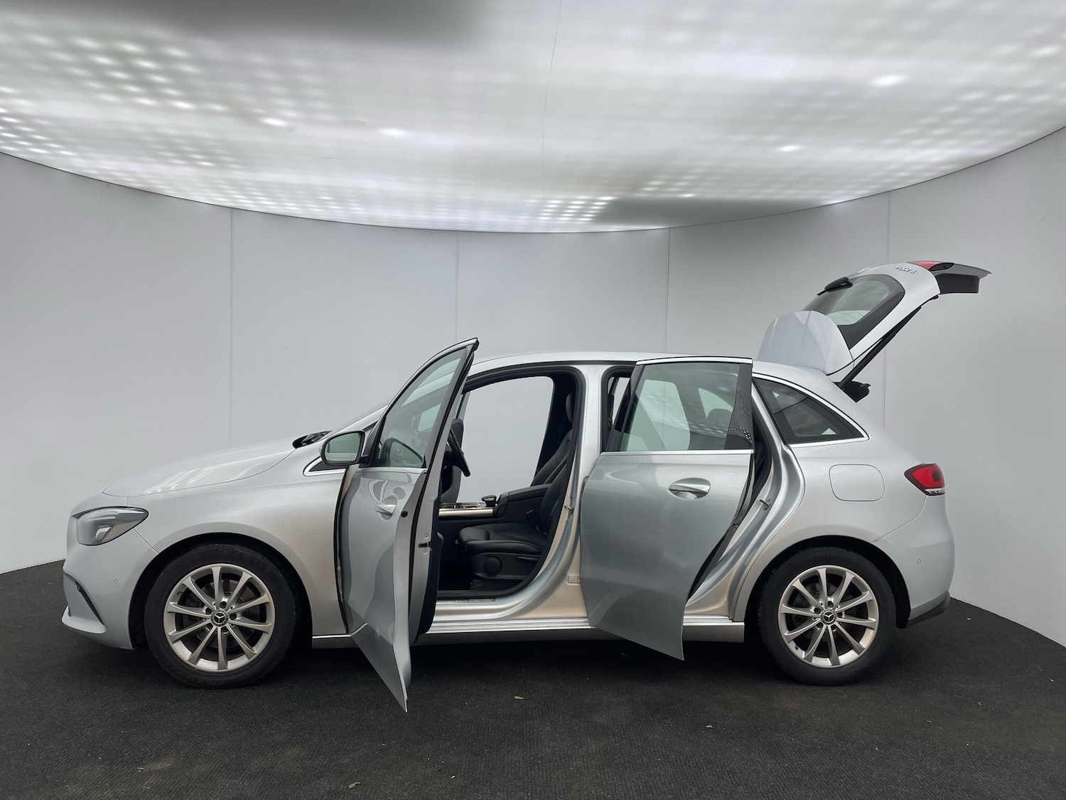 Used Mercedes-Benz B Class 2021 for sale - 77523967: Photo 39