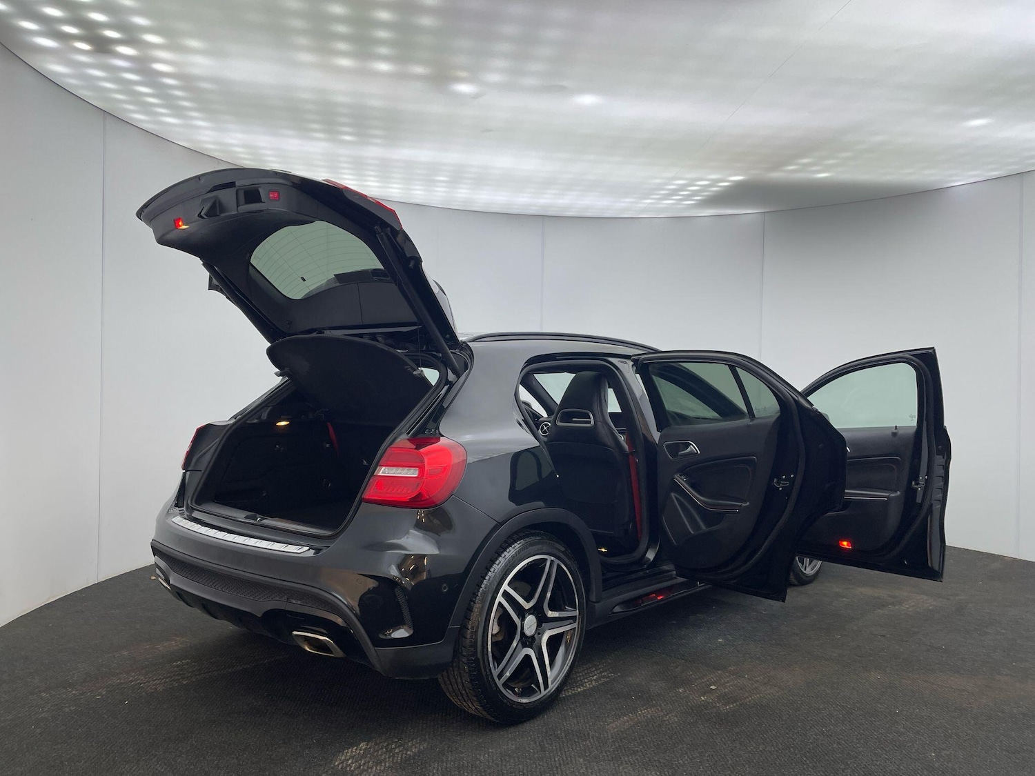 Used Mercedes-Benz GLA 2014 for sale - 76572242: Photo 13