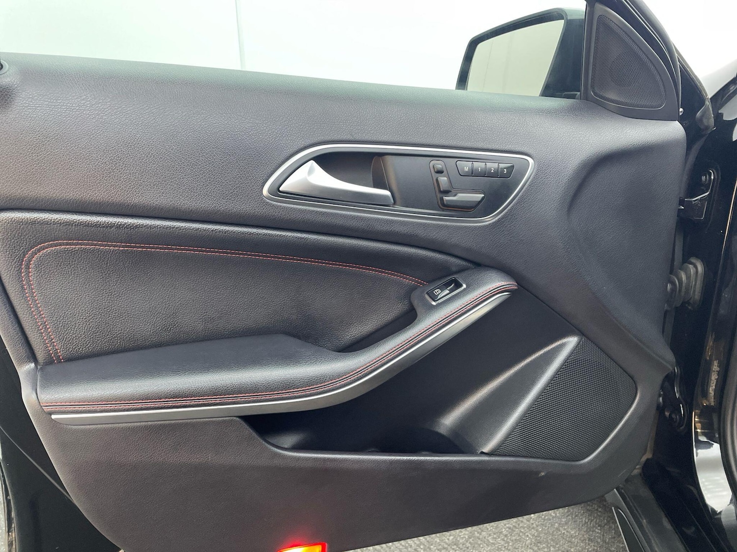 Used Mercedes-Benz GLA 2014 for sale - 76572242: Photo 30