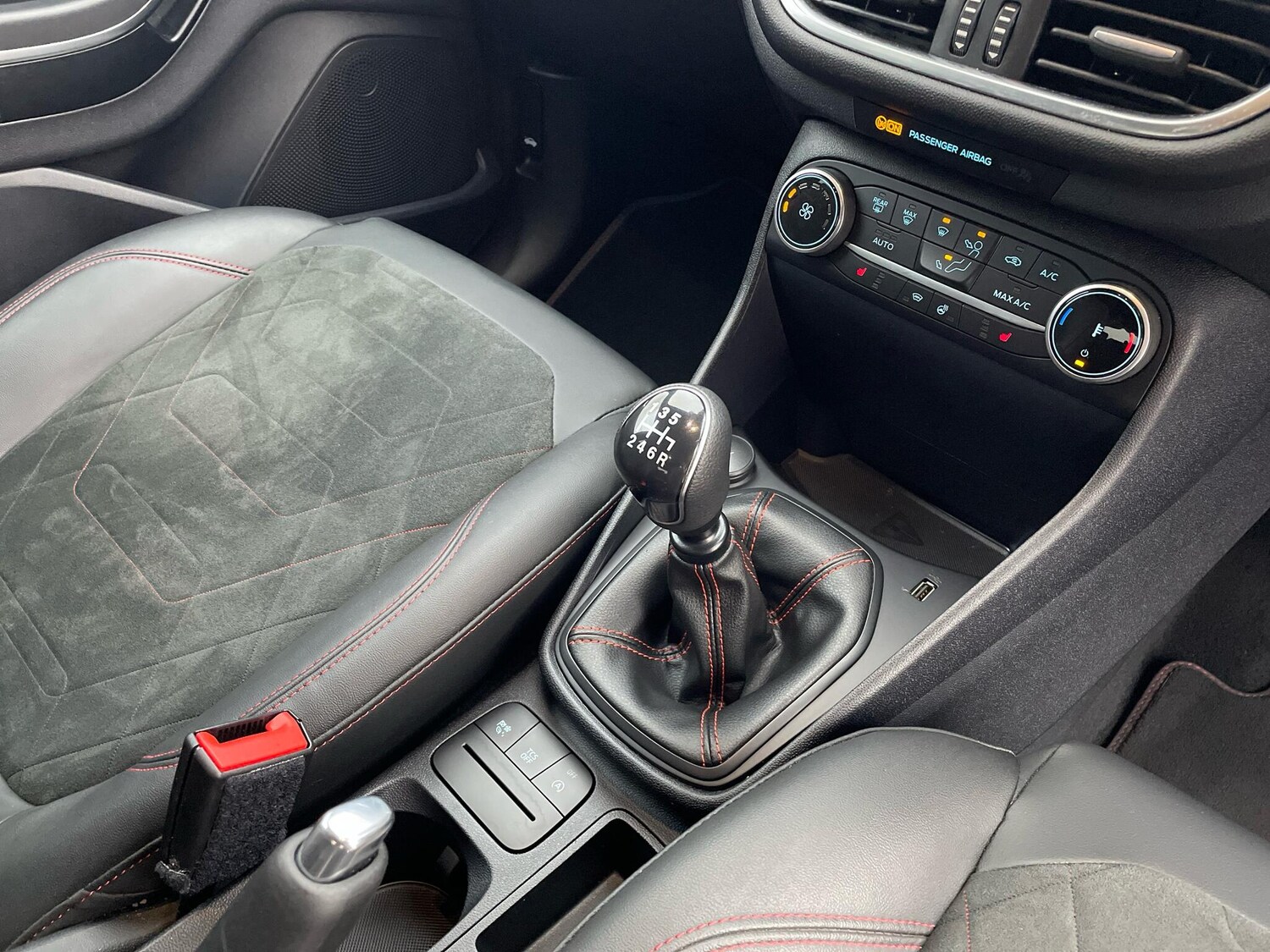 Used Ford Fiesta 2022 for sale - 75977879: Photo 8