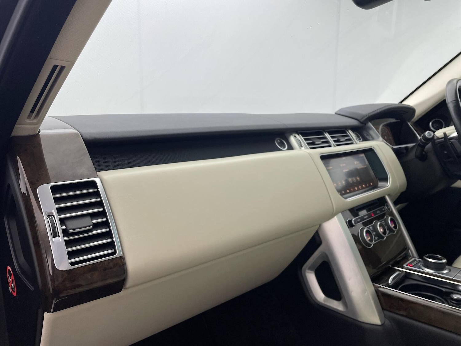 Used Land Rover Range Rover 2017 for sale - 76409309: Photo 37