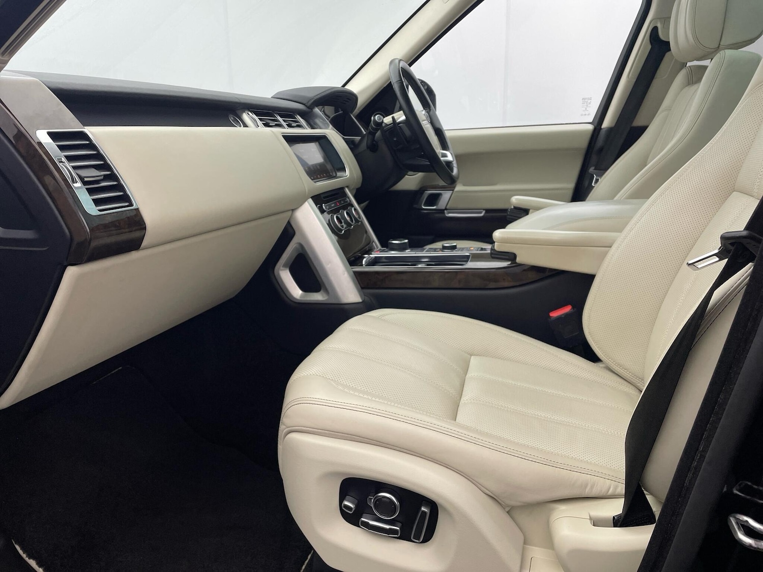 Used Land Rover Range Rover 2017 for sale - 76409309: Photo 38