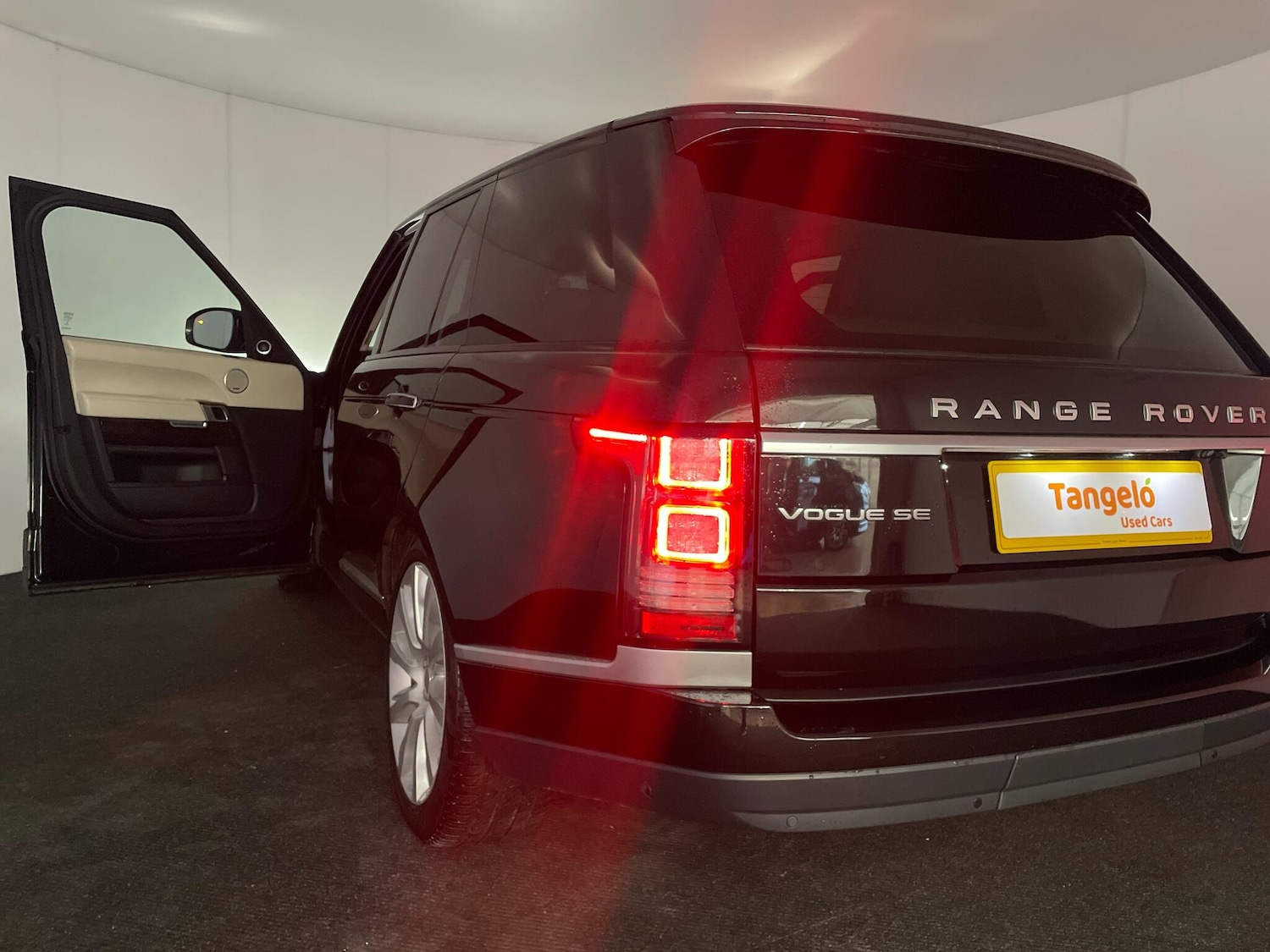 Used Land Rover Range Rover 2017 for sale - 76409309: Photo 41