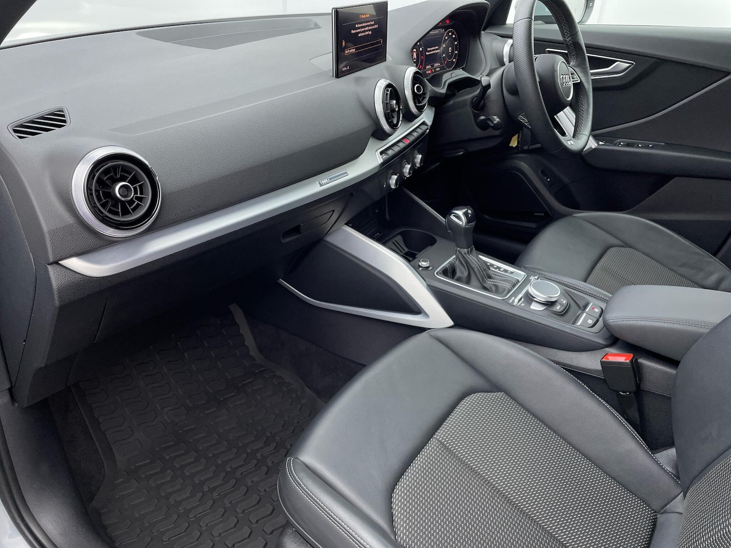 Used Audi Q2 2022 for sale - 76042131: Photo 38