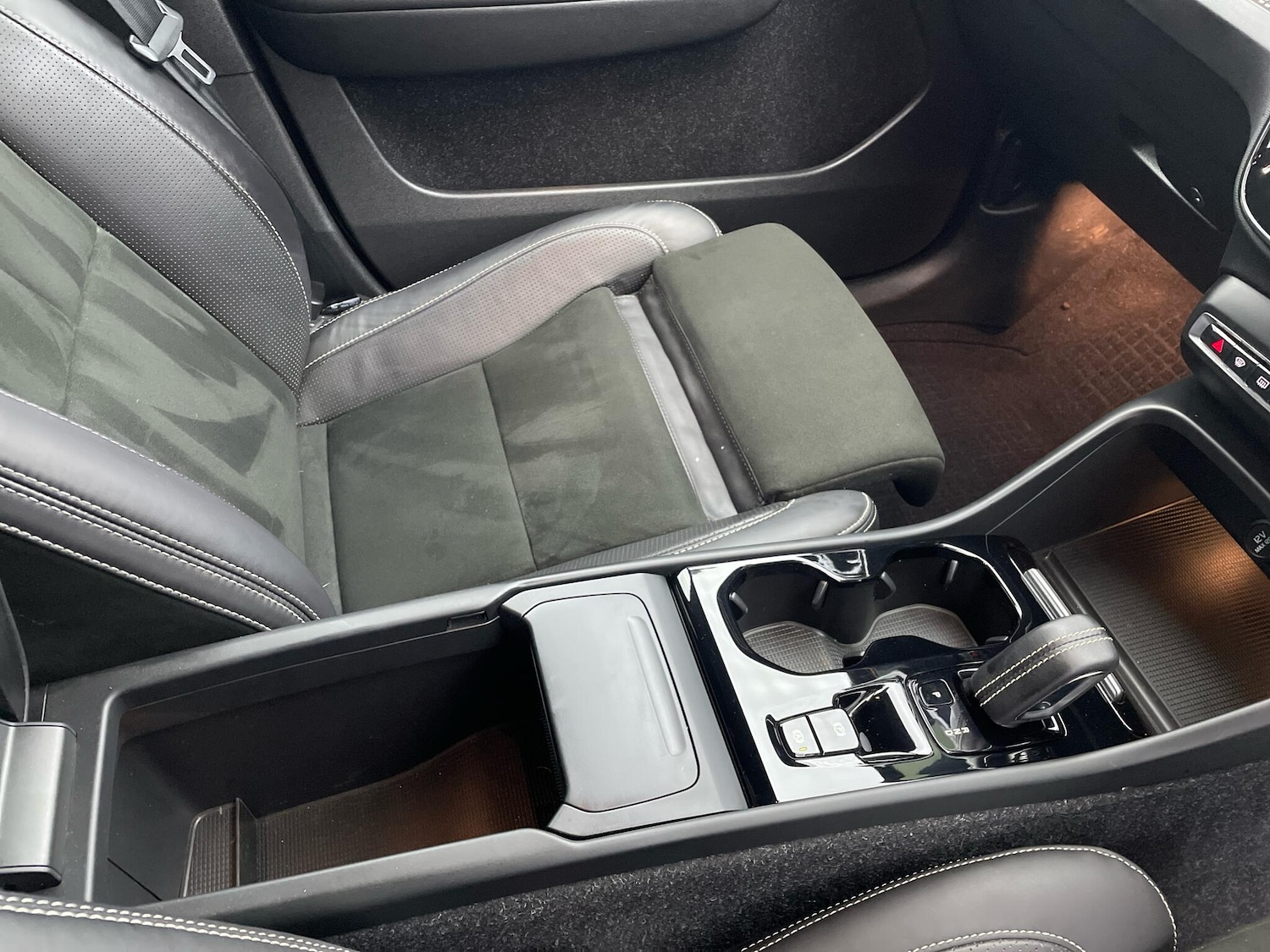 Used Volvo XC40 2020 for sale - 76964612: Photo 25