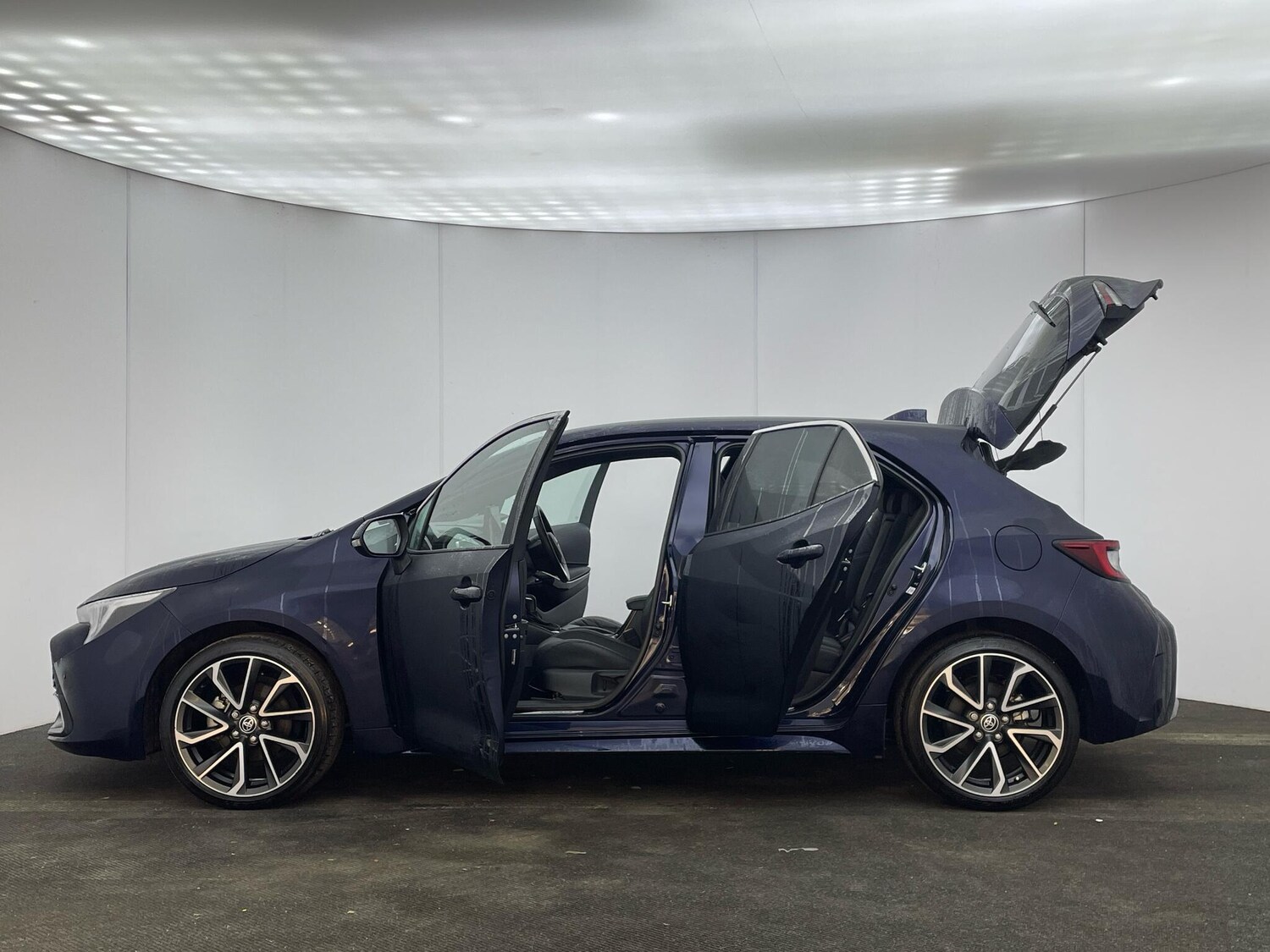 Used Toyota Corolla 2024 for sale - 77612009: Photo 38