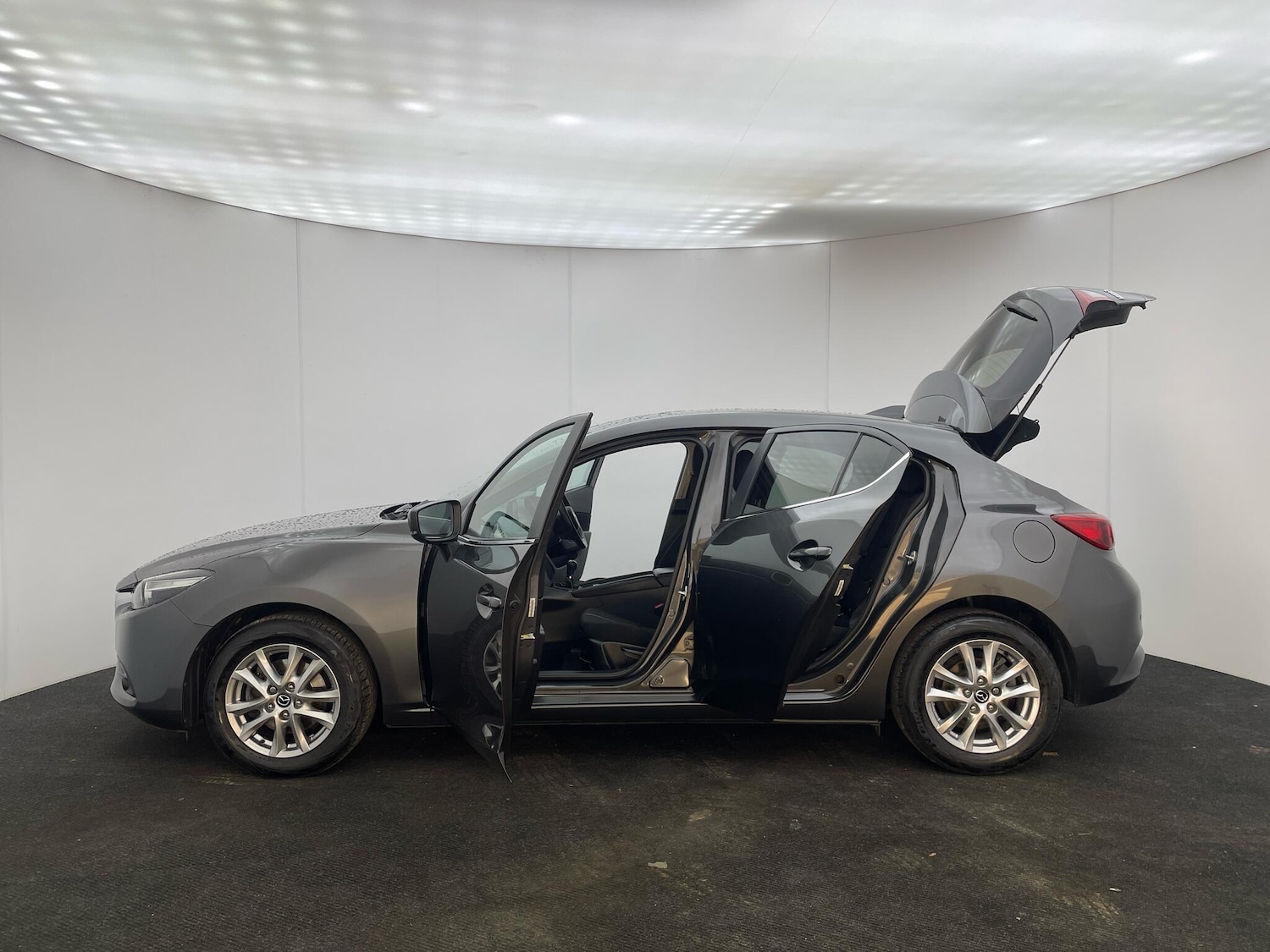 Used Mazda Mazda3 2018 for sale - 76765443: Photo 33