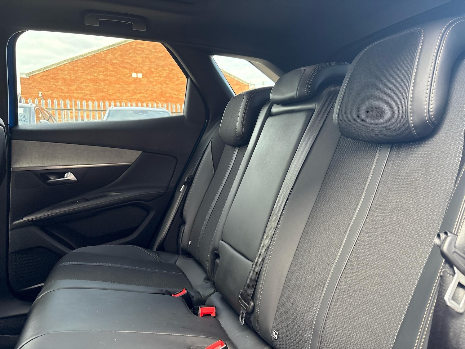 Used Peugeot 3008 2022 for sale - 75837939: Photo 21