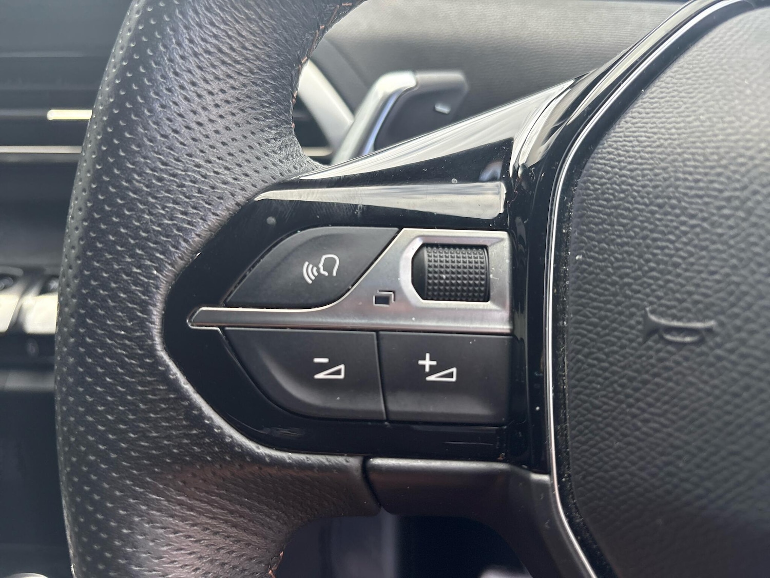 Used Peugeot 3008 2022 for sale - 75837939: Photo 29