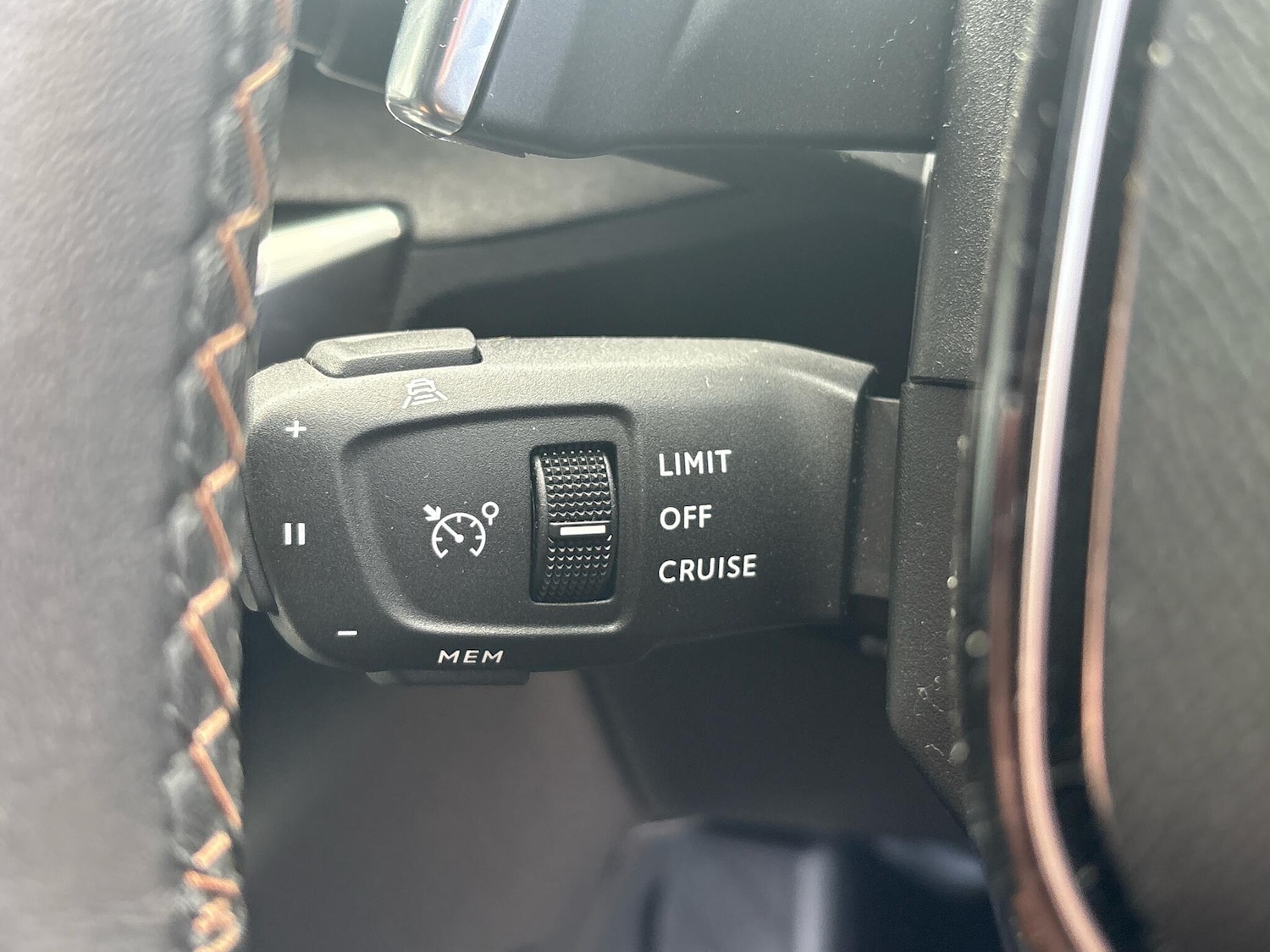 Used Peugeot 3008 2022 for sale - 75837939: Photo 30