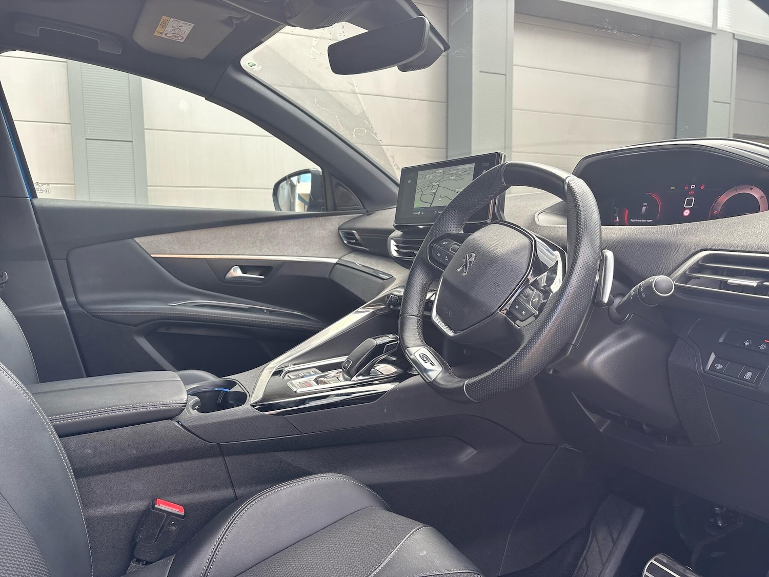 Used Peugeot 3008 2022 for sale - 75837939: Photo 37