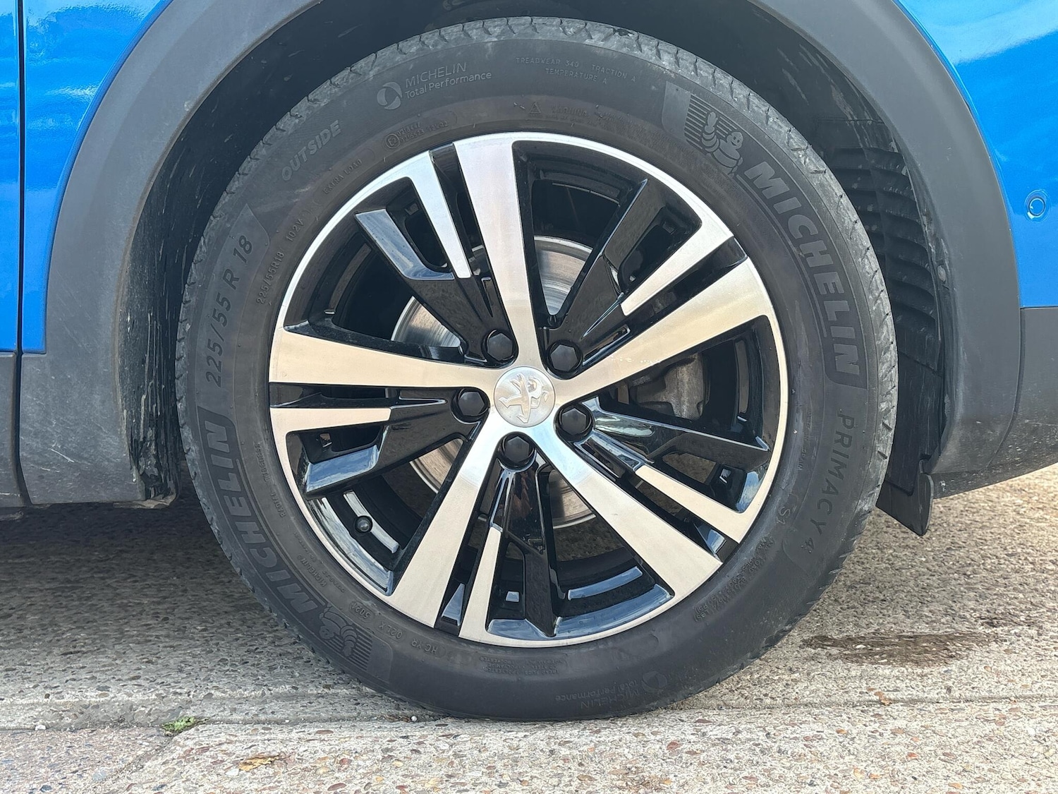 Used Peugeot 3008 2022 for sale - 75837939: Photo 4