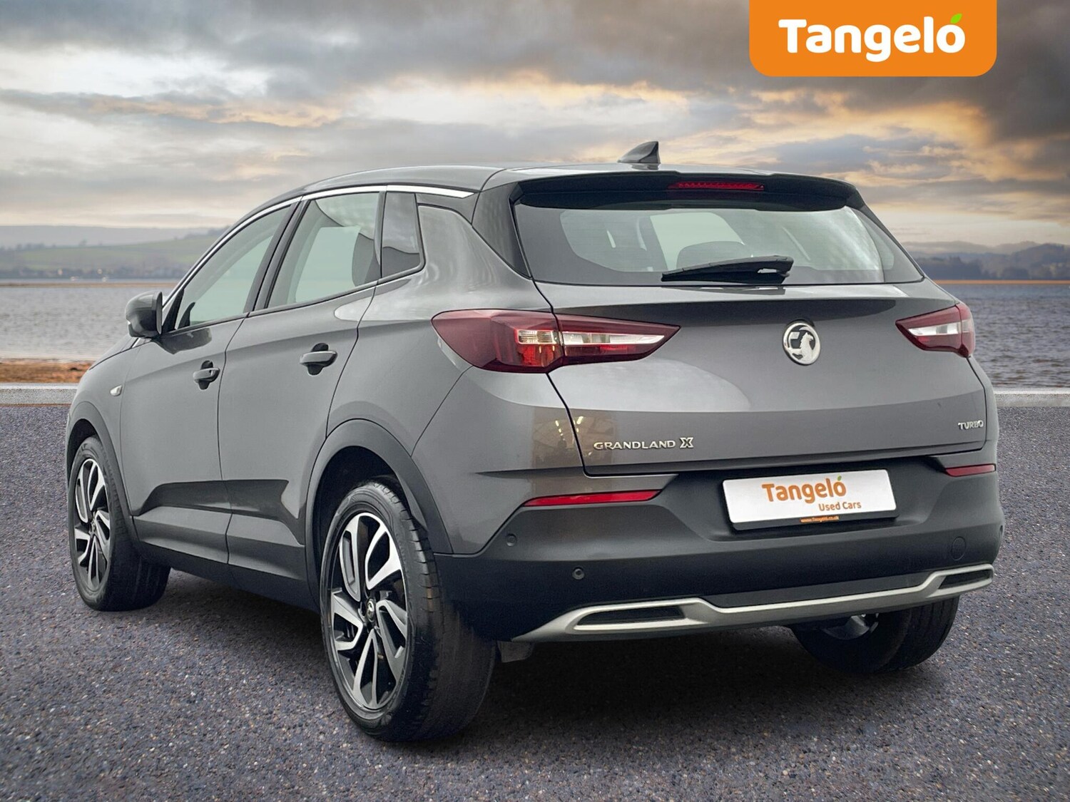 Used Vauxhall Grandland X 2019 for sale - 75905246: Photo 2