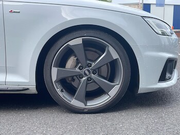 Used Audi A4 2019 for sale - 78318698: Photo