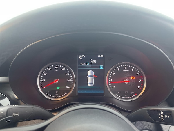 Used Mercedes-Benz C-Class 2019 for sale - 75622981: Photo 6