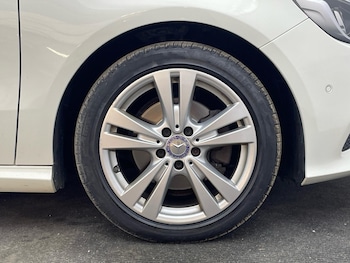 Used Mercedes-Benz A-Class 2016 for sale - 77925434: Photo