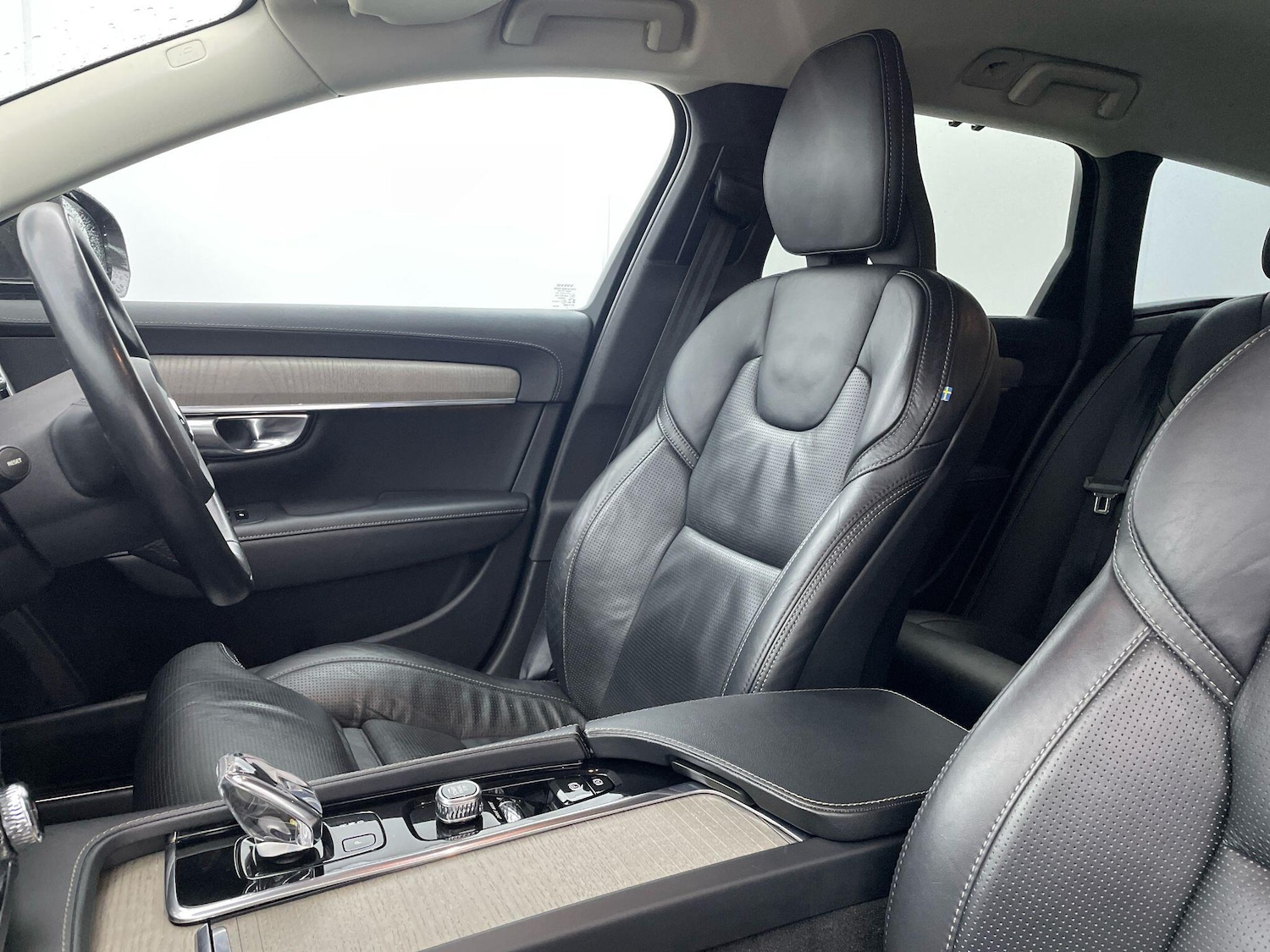 Used Volvo V90 2021 for sale - 76633115: Photo 37