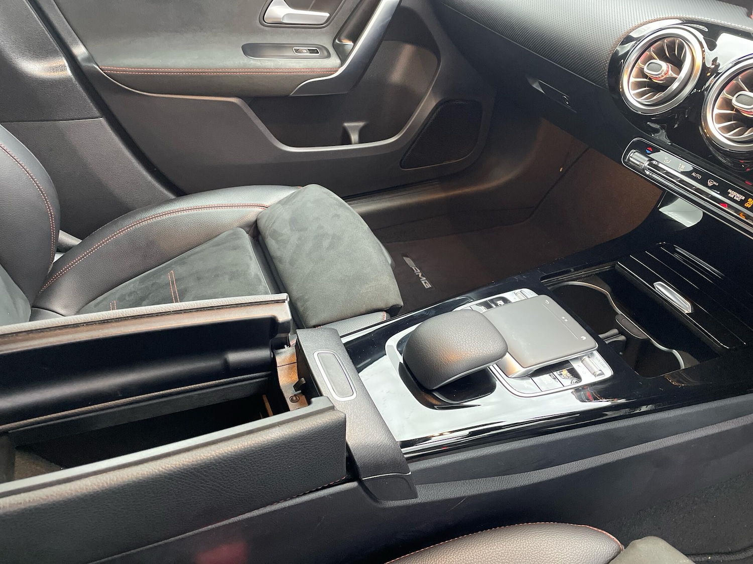 Used Mercedes-Benz A-Class 2019 for sale - 76306922: Photo 26