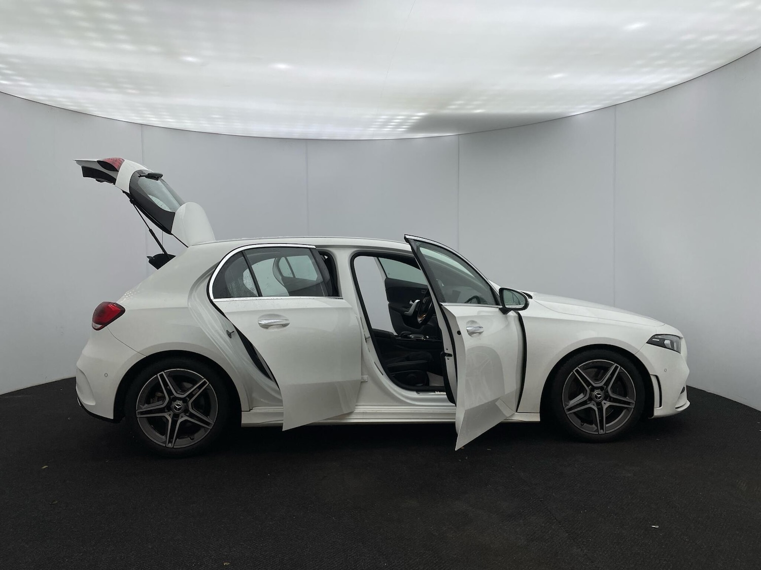 Used Mercedes-Benz A-Class 2019 for sale - 76306922: Photo 38