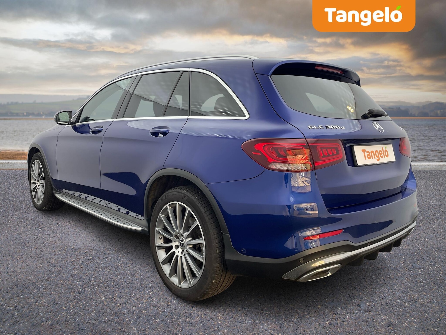 Used Mercedes-Benz GLC 2020 for sale - 76167388: Photo 2