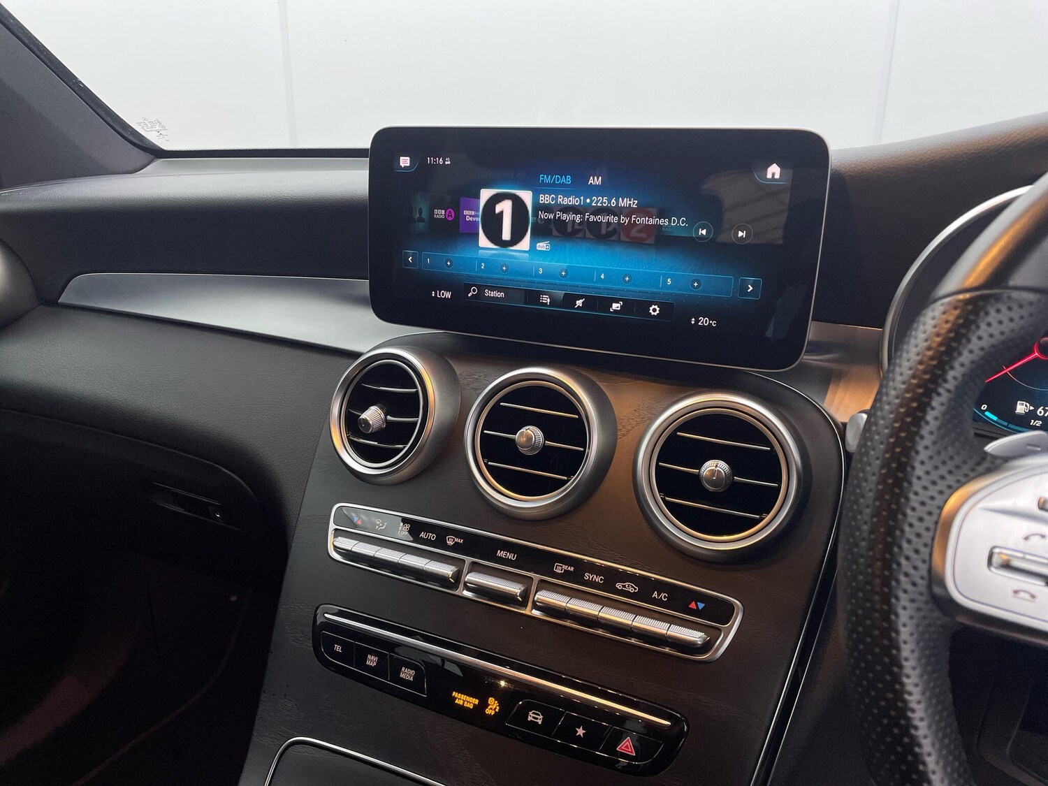 Used Mercedes-Benz GLC 2020 for sale - 76167388: Photo 21