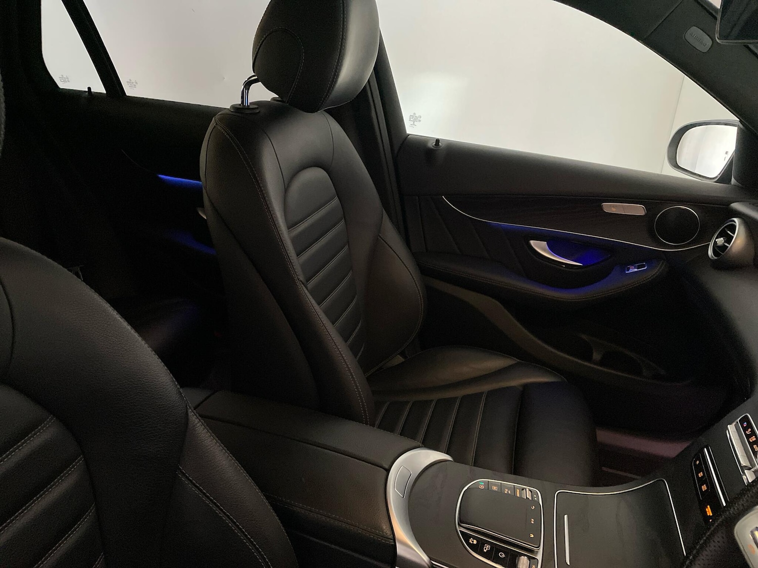 Used Mercedes-Benz GLC 2020 for sale - 76167388: Photo 43