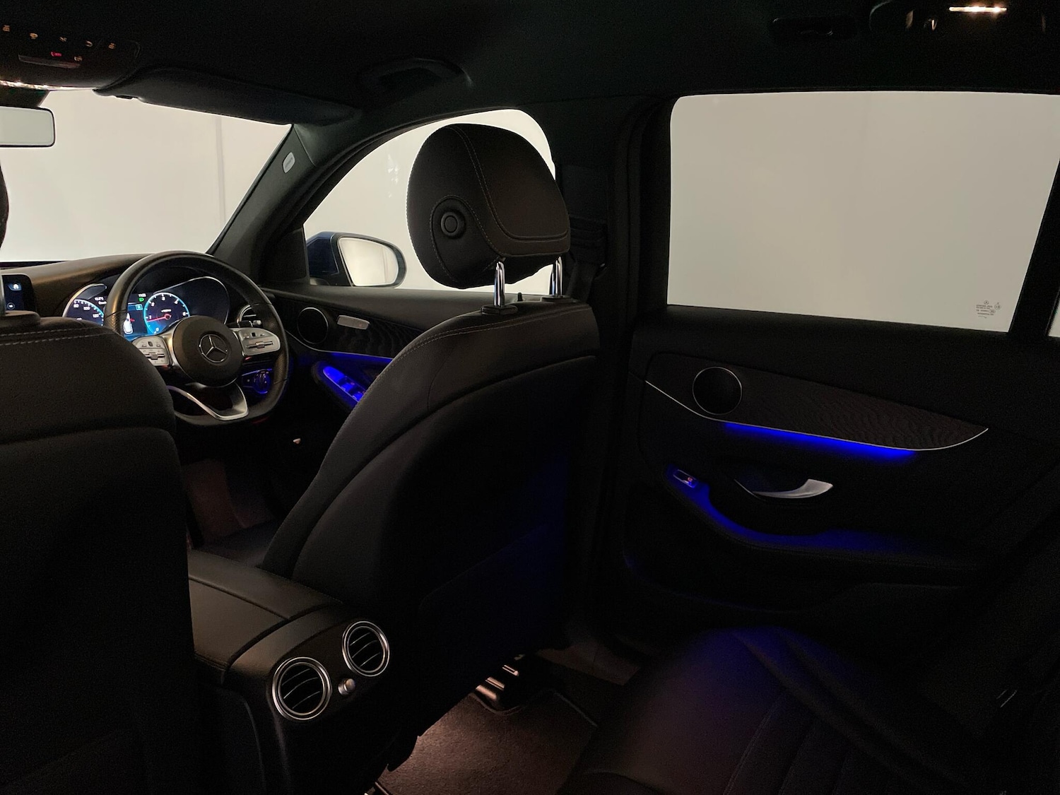 Used Mercedes-Benz GLC 2020 for sale - 76167388: Photo 44