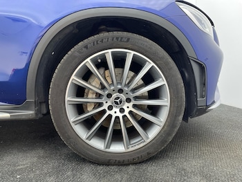 Used Mercedes-Benz GLC 2020 for sale - 76167388: Photo