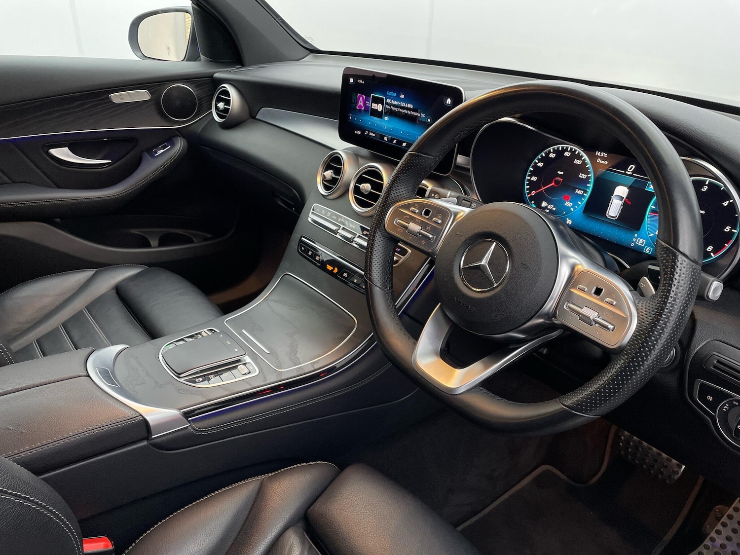 Used Mercedes-Benz GLC 2020 for sale - 76167388: Photo 5