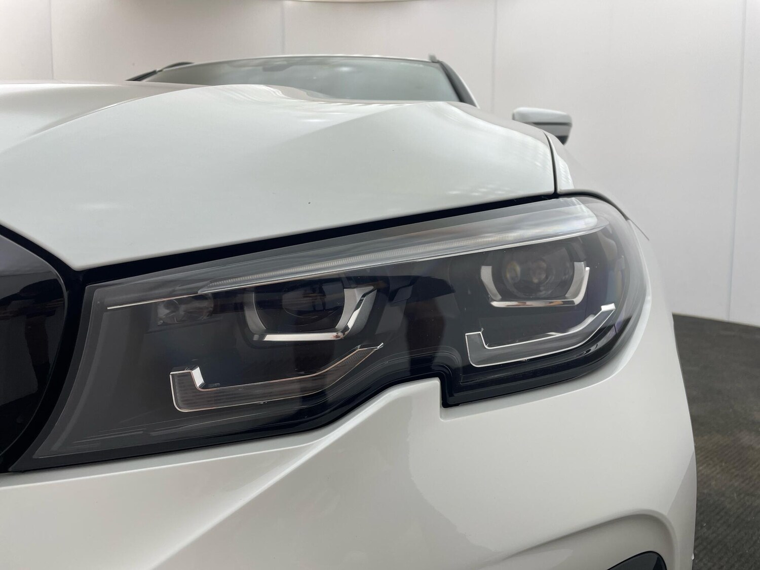 Used BMW 3 Series for sale - 77659071: Photo 45