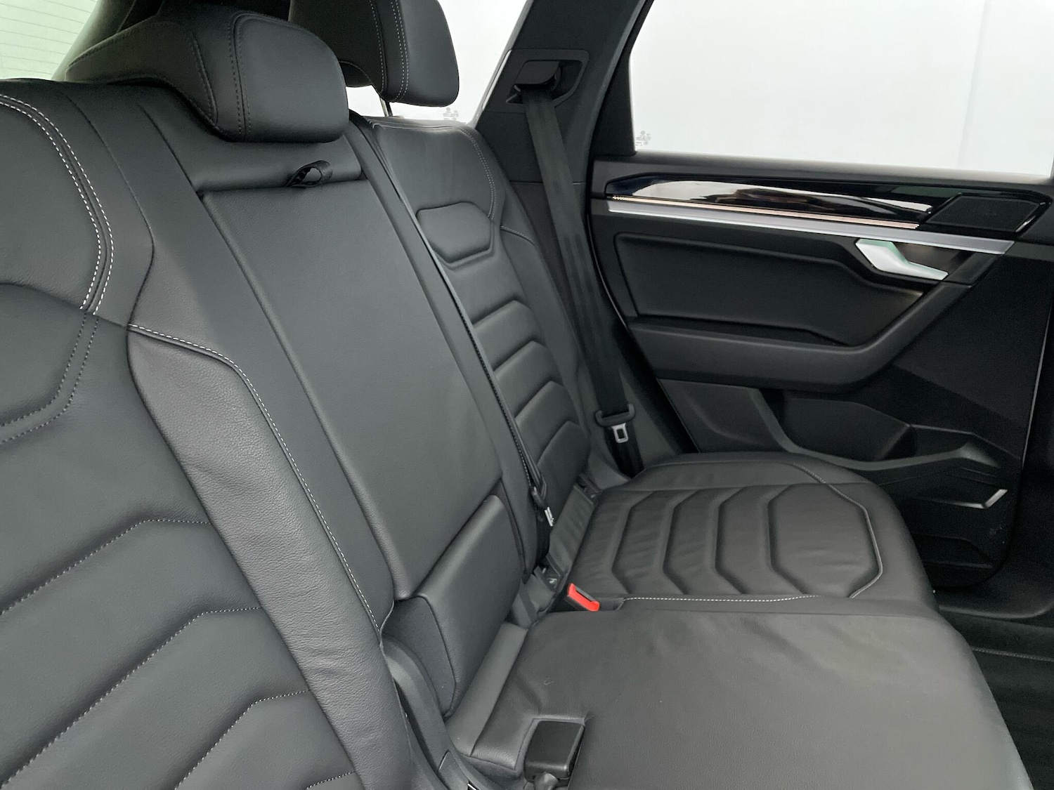 Used Volkswagen Touareg 2022 for sale - 76886683: Photo 15