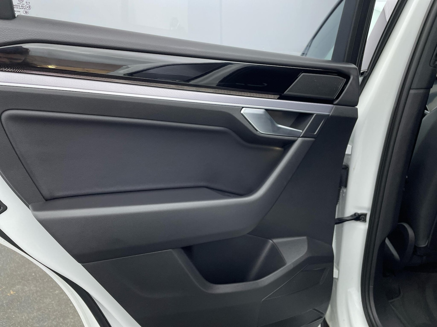 Used Volkswagen Touareg 2022 for sale - 76886683: Photo 17