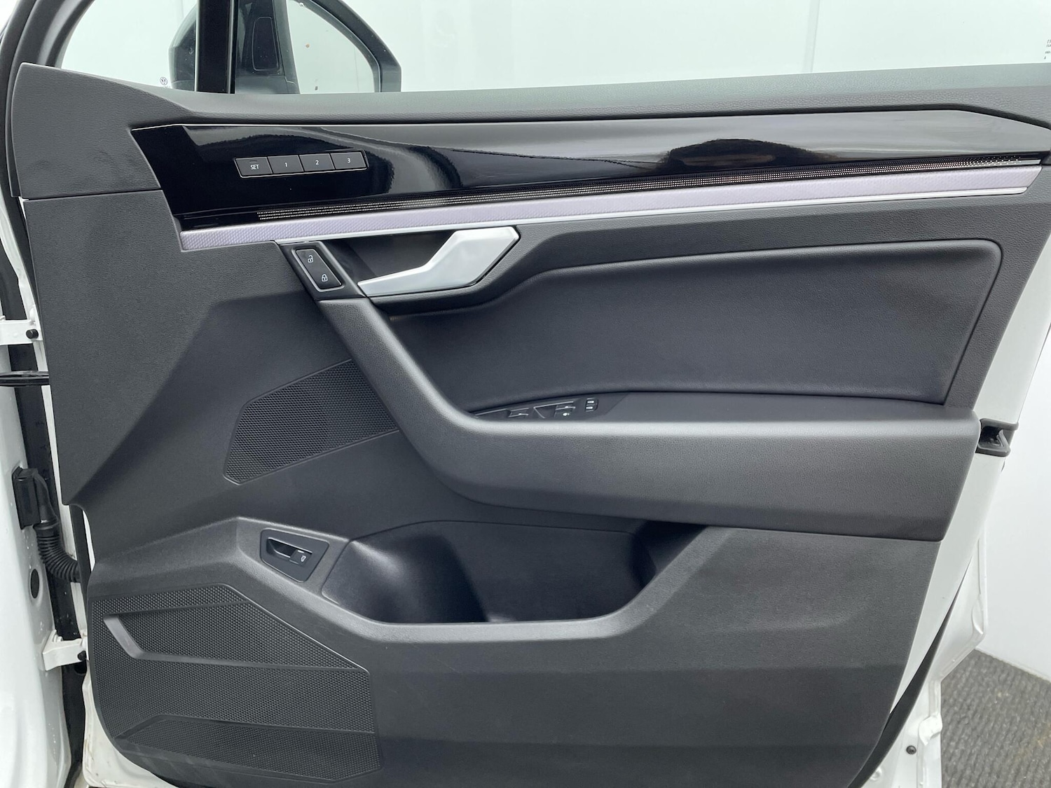 Used Volkswagen Touareg 2022 for sale - 76886683: Photo 20