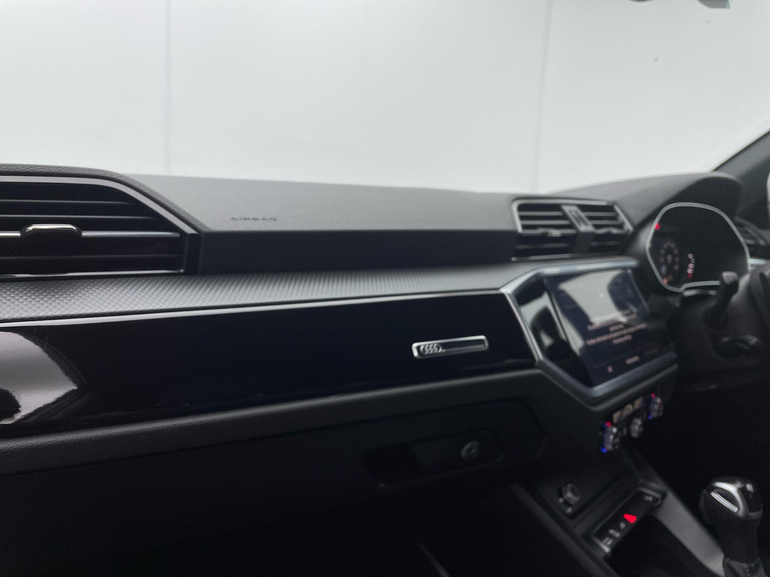 Used Audi Q3 2021 for sale - 76918704: Photo 29